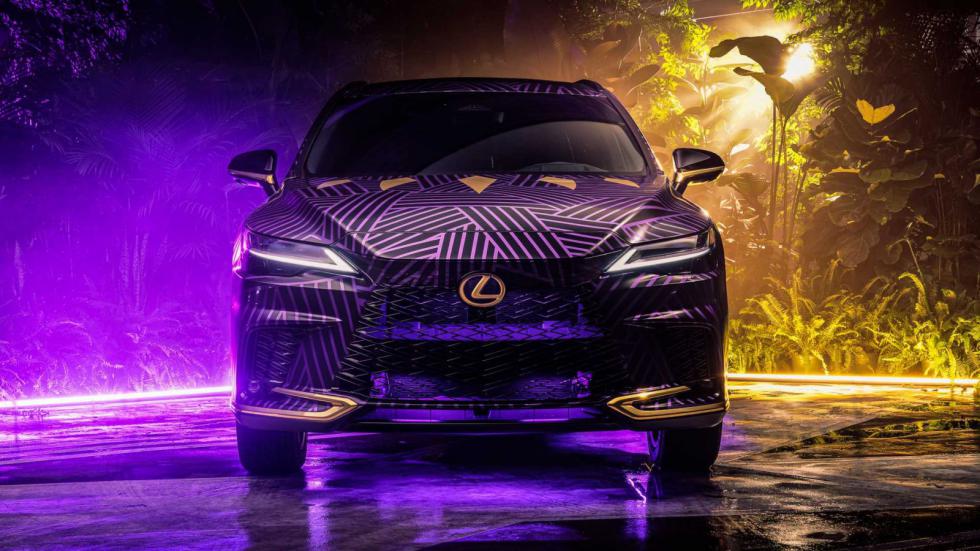 Lexus και Adidas δημιούργησαν το RX του Black Panther